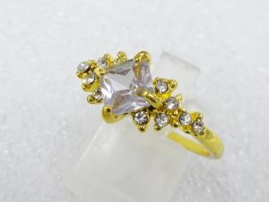 クリスタル　指輪(16号)